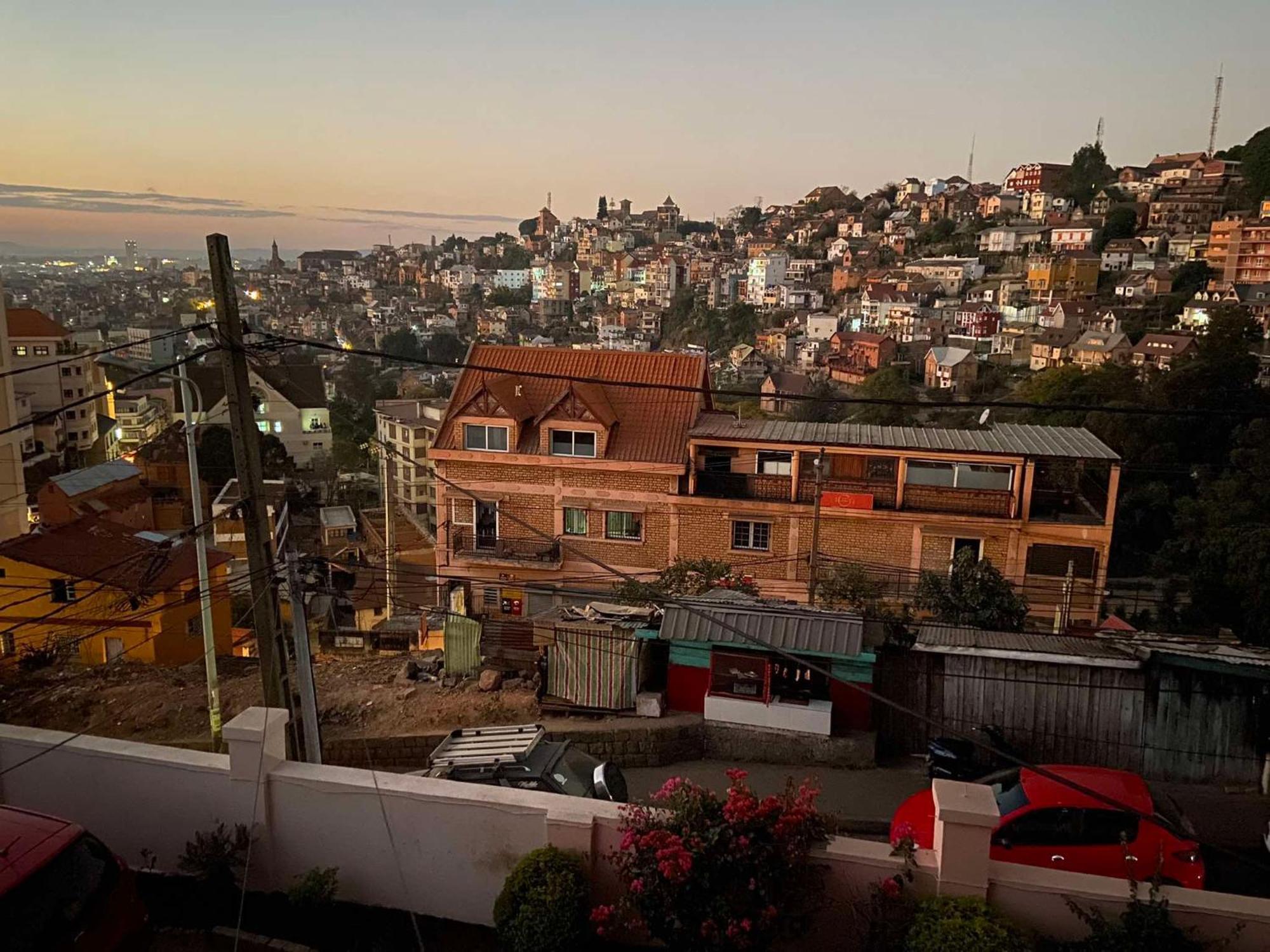 M'Serenity Guest House Antananarivo Exterior photo